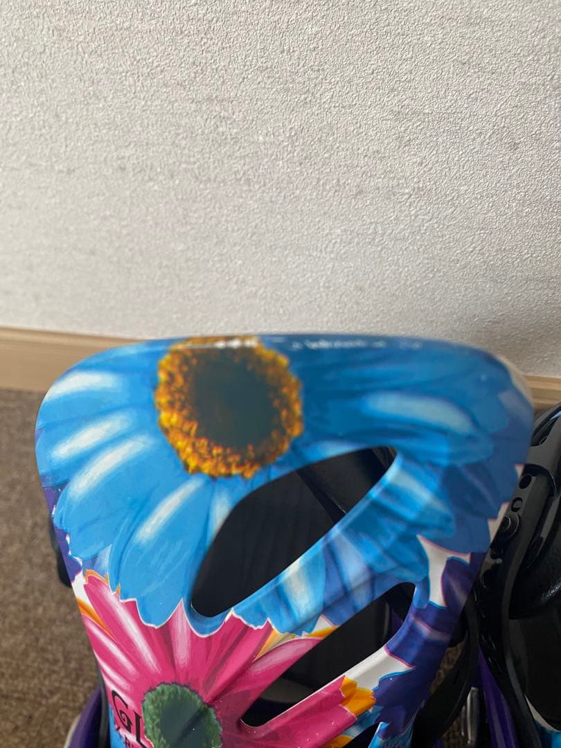 レディースFLUX スノーボードビンディング 花柄　スピード発送