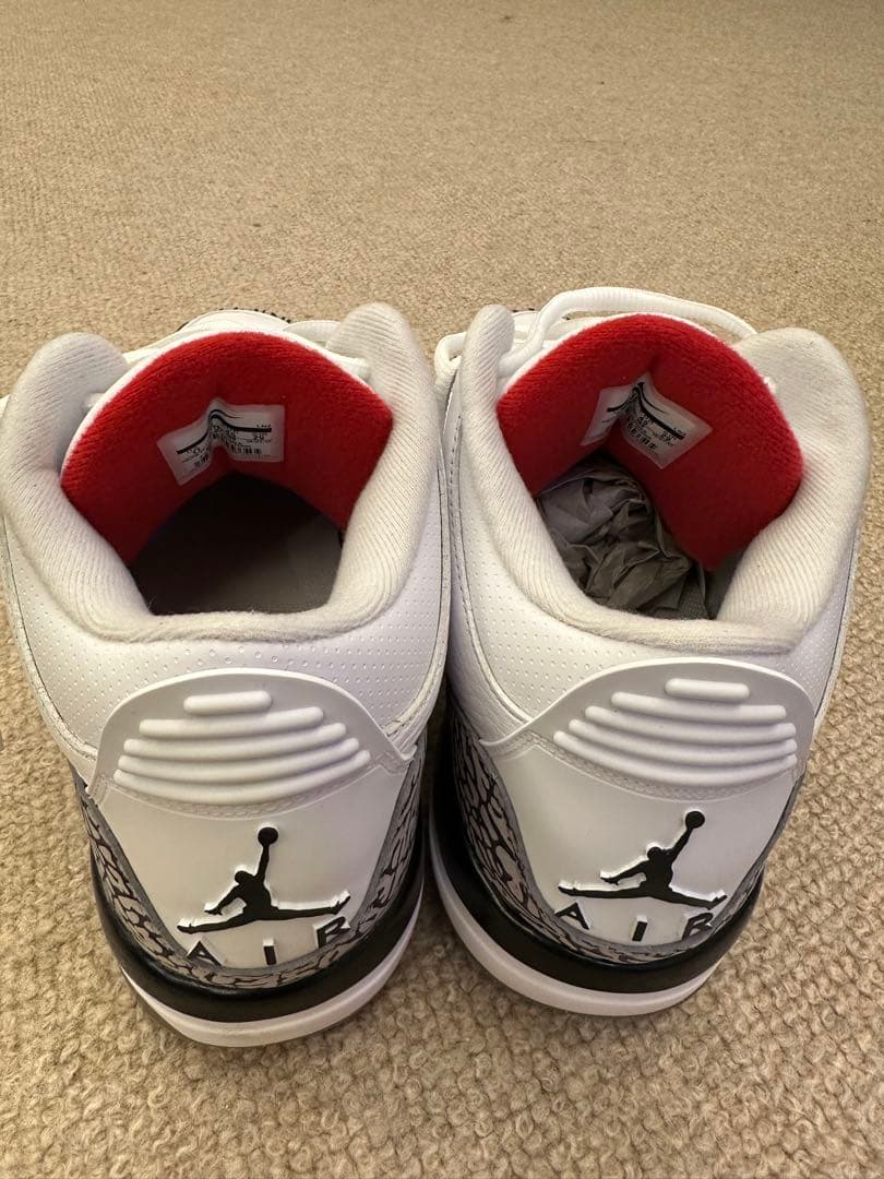 Air Jordan 3 ホワイト/レッド スニーカー Jordan