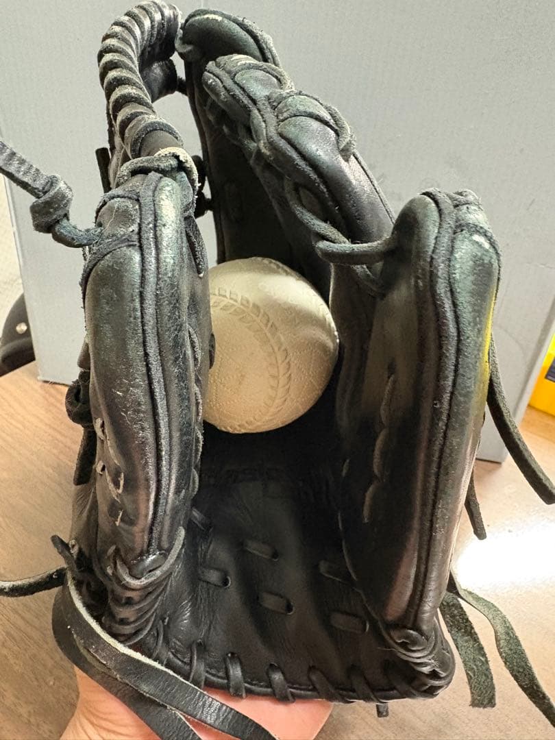 ウィルソン！軟式内野用グローブ