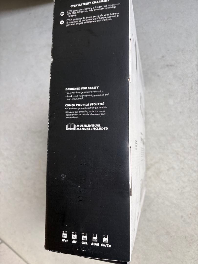 ⭐︎新品・未使用⭐︎CTEK（シーテック） カーバッテリー充電器・走行充電器