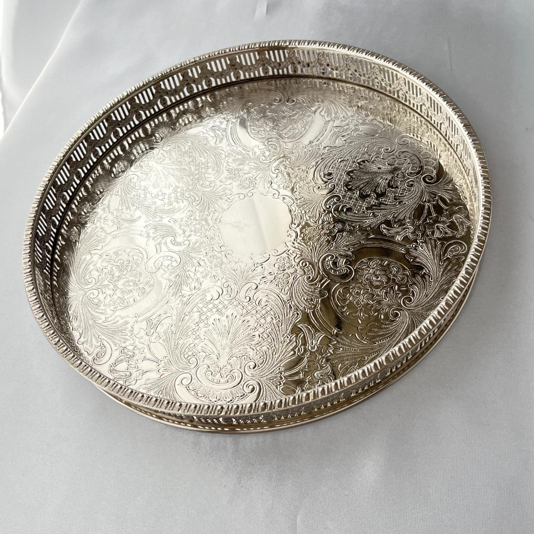 【Haseler & Restall】 ギャラリートレー / ドリンクトレー