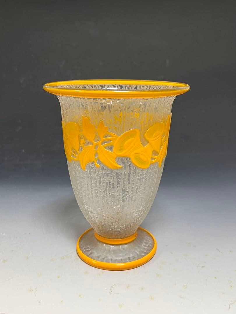 ドーム ナンシー Daum Nancy 蔓草連続文花入　本物保証