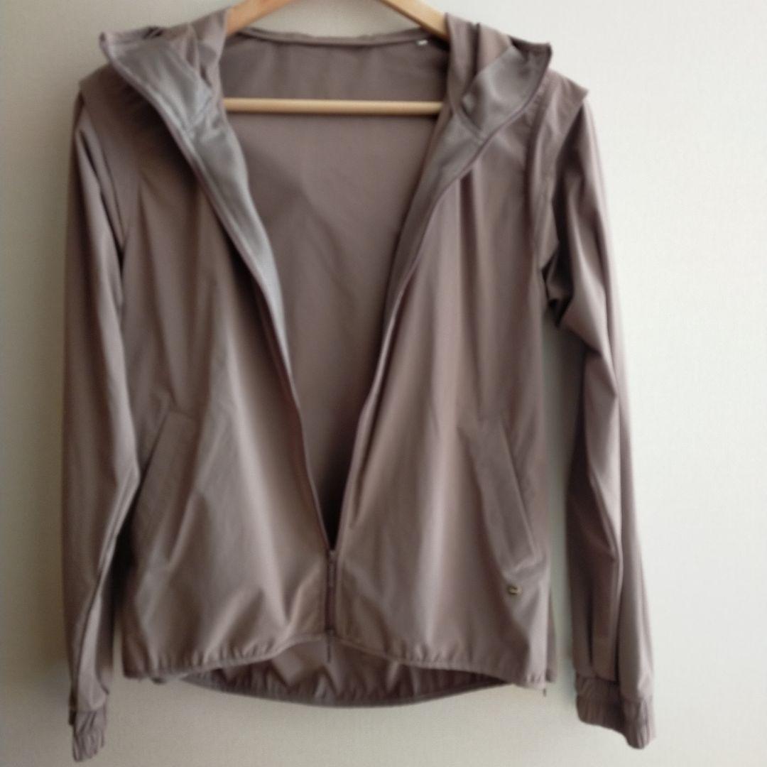 チャコット　UVジャケット　グレージュ　Mサイズ