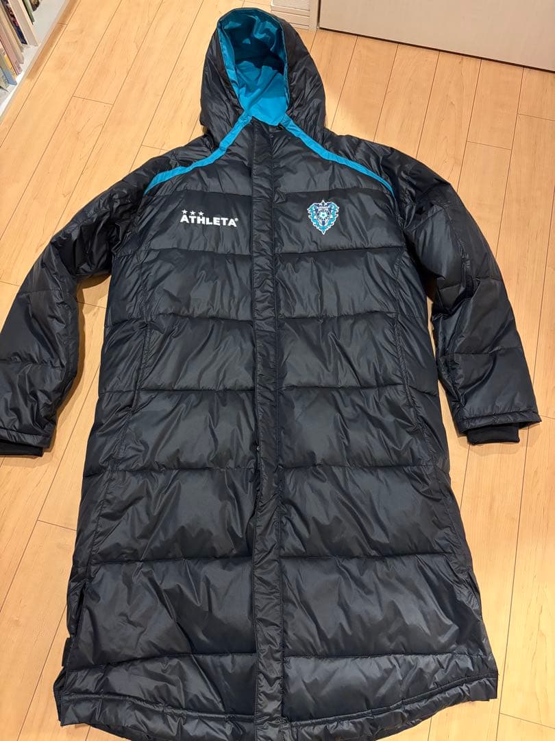 貴重　アビスパ福岡 ATHLETA 公式ベンチコート