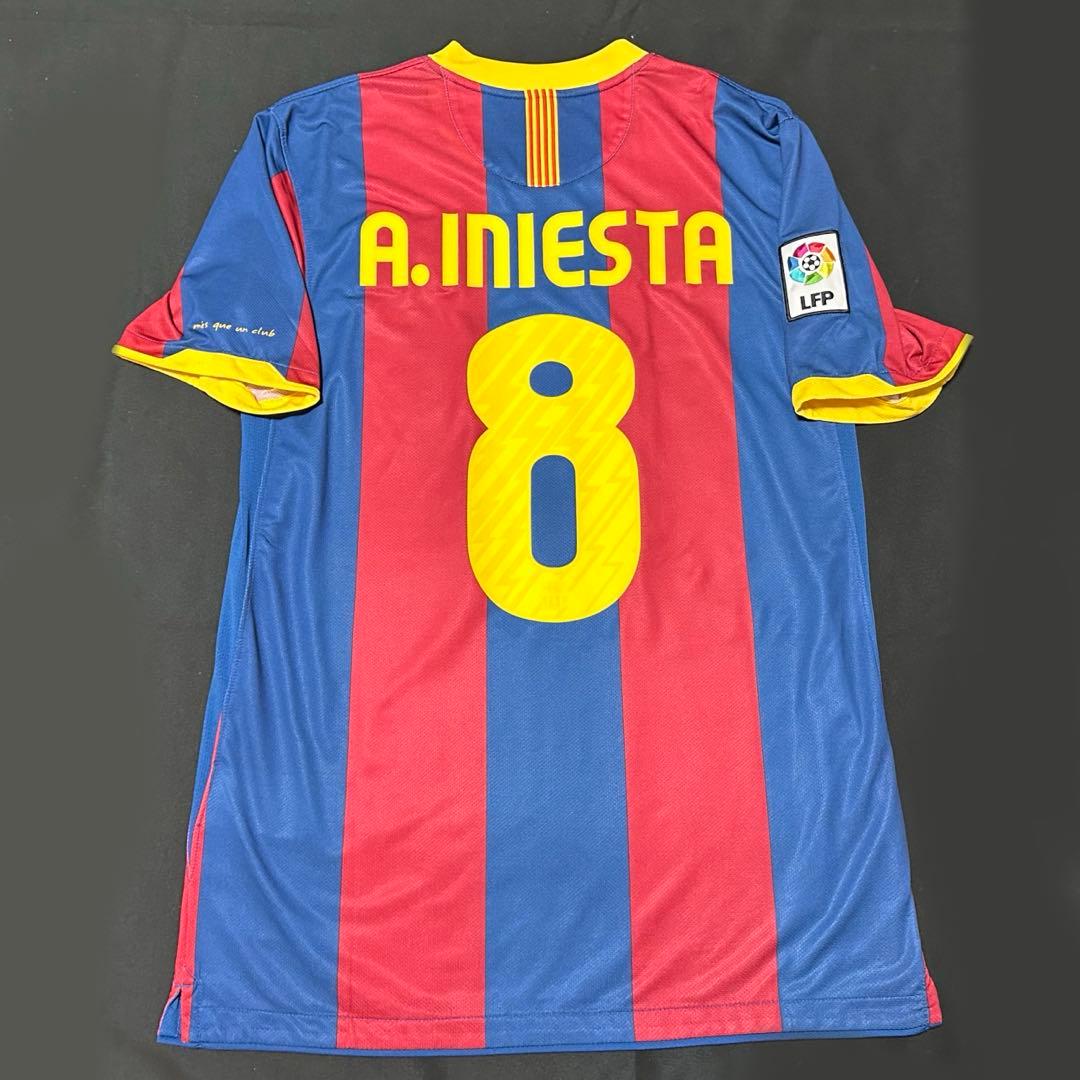 【極美品／正規品】FCバルセロナ 10/11 ホーム 8 イニエスタ日本Lサイズ