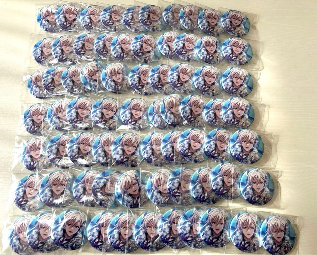 アイナナ 九条天 缶バッジ ブラホワ 値下げ可