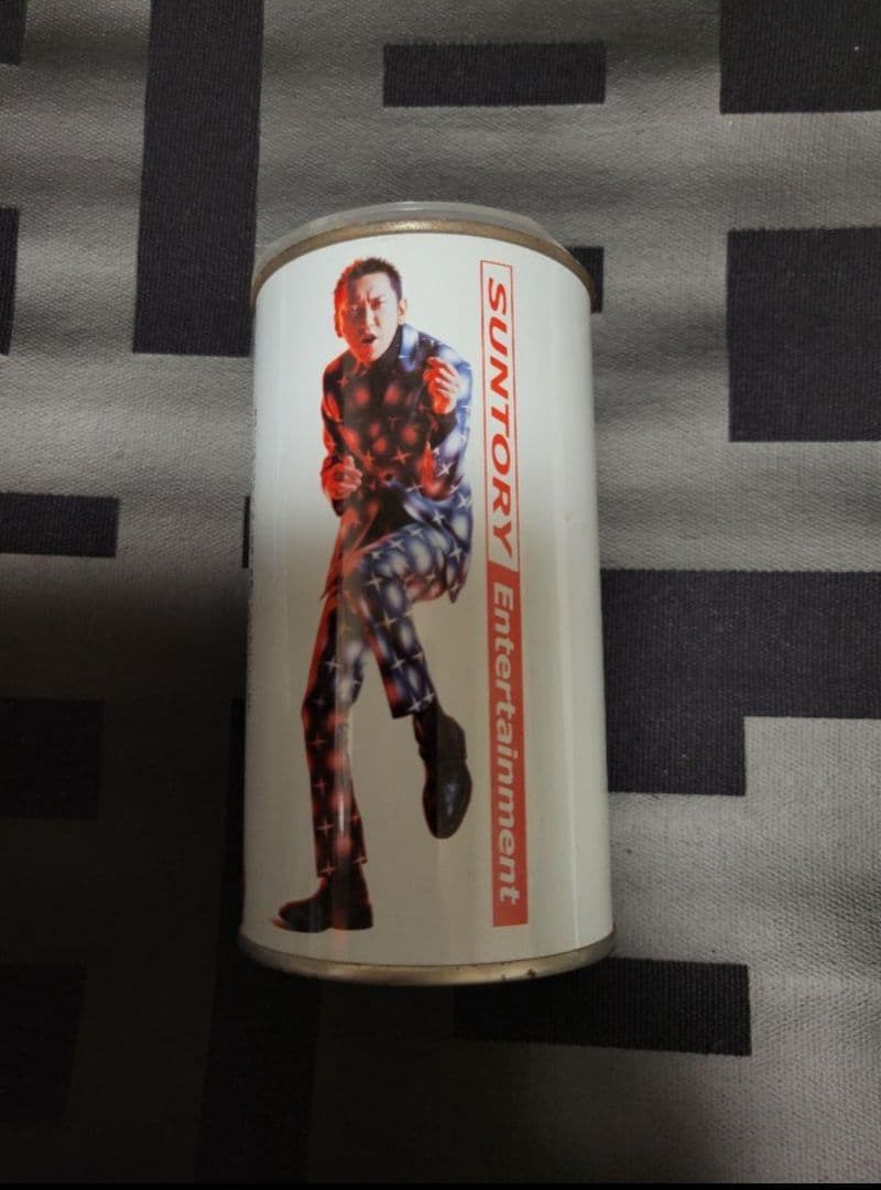 布袋寅泰リアルアクションフィギュア&ギターフィギュア4セット希望者には、おまけ付