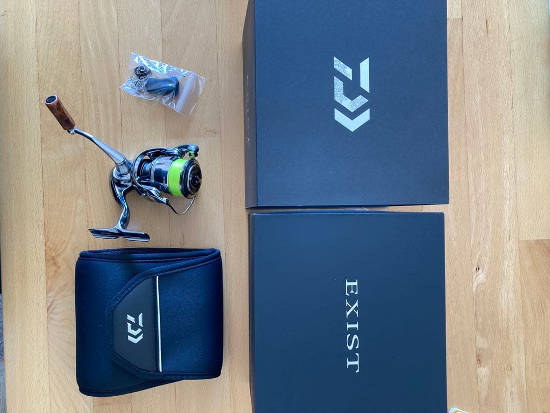 ダイワ スピニングリール イグジスト SF2000SS-H