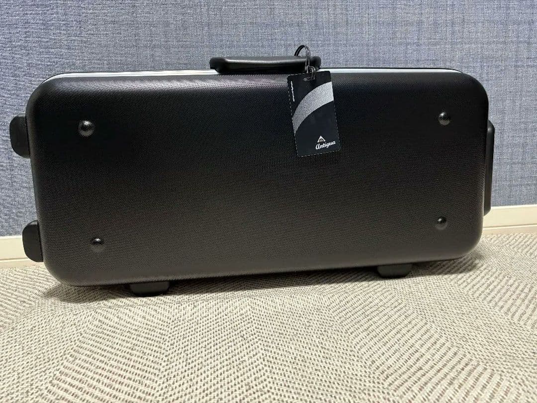 【新古】Antigua サックス 本体 ハードケース付き
