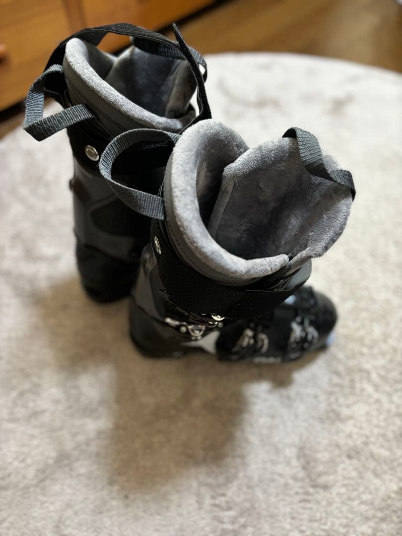 Atomic スキー用ブーツ ブラック