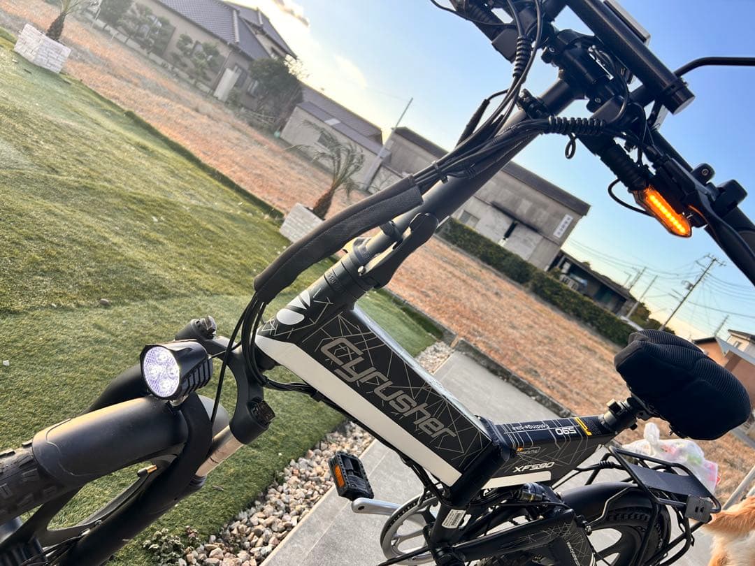 ほぼ新車12km サイラッシャー　XF 590