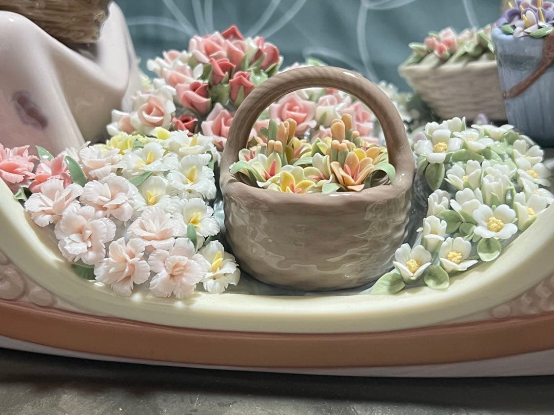 リヤドロ バルコ・デ・フローレス 廃盤品