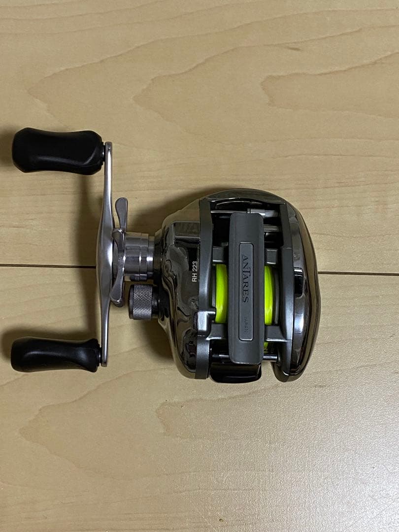 SHIMANO Scorpion 5 ベイトリール