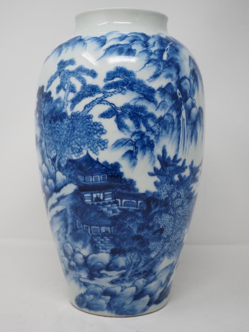 有田焼　染付山水図　花瓶　かなり細かい筆づかい　-SO
