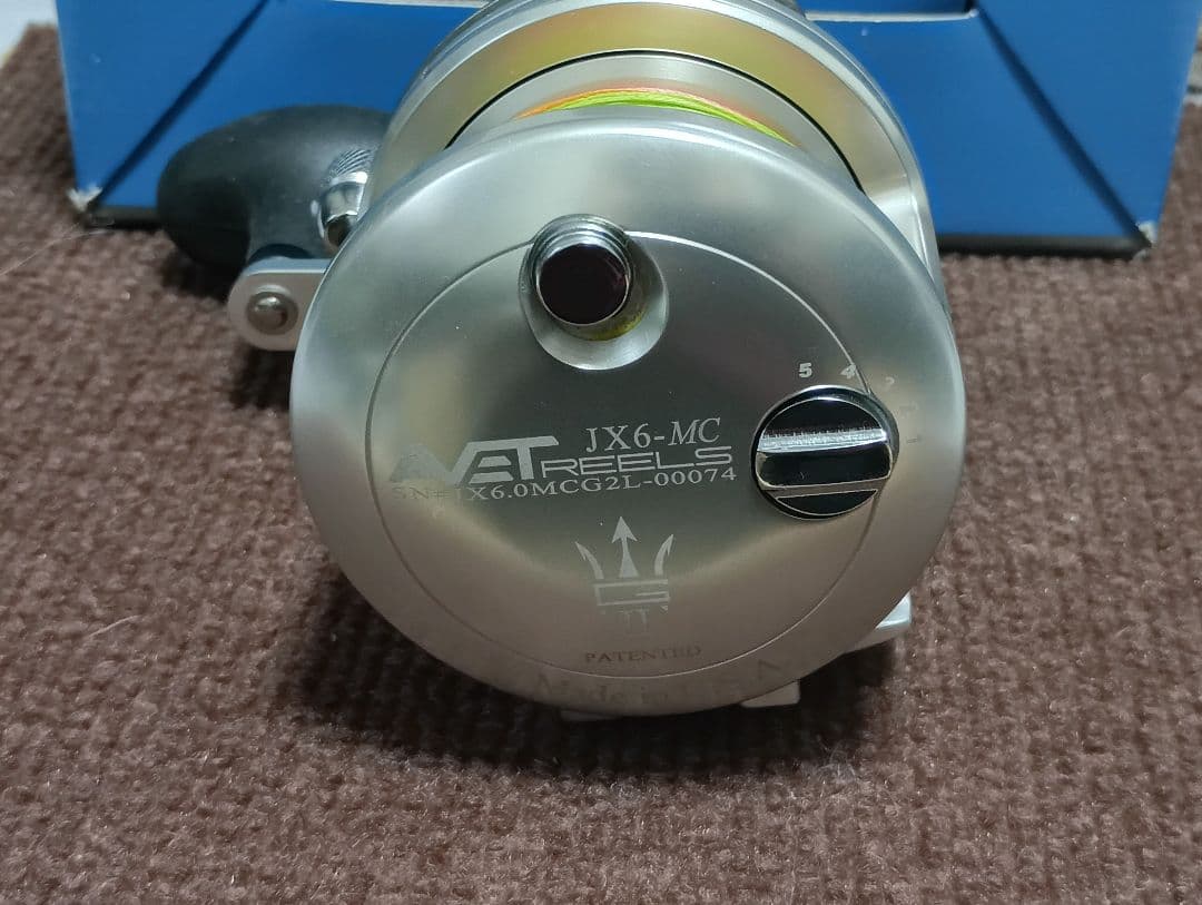 AVET JX6.0 MCG2L レバードラグキャスティングリール