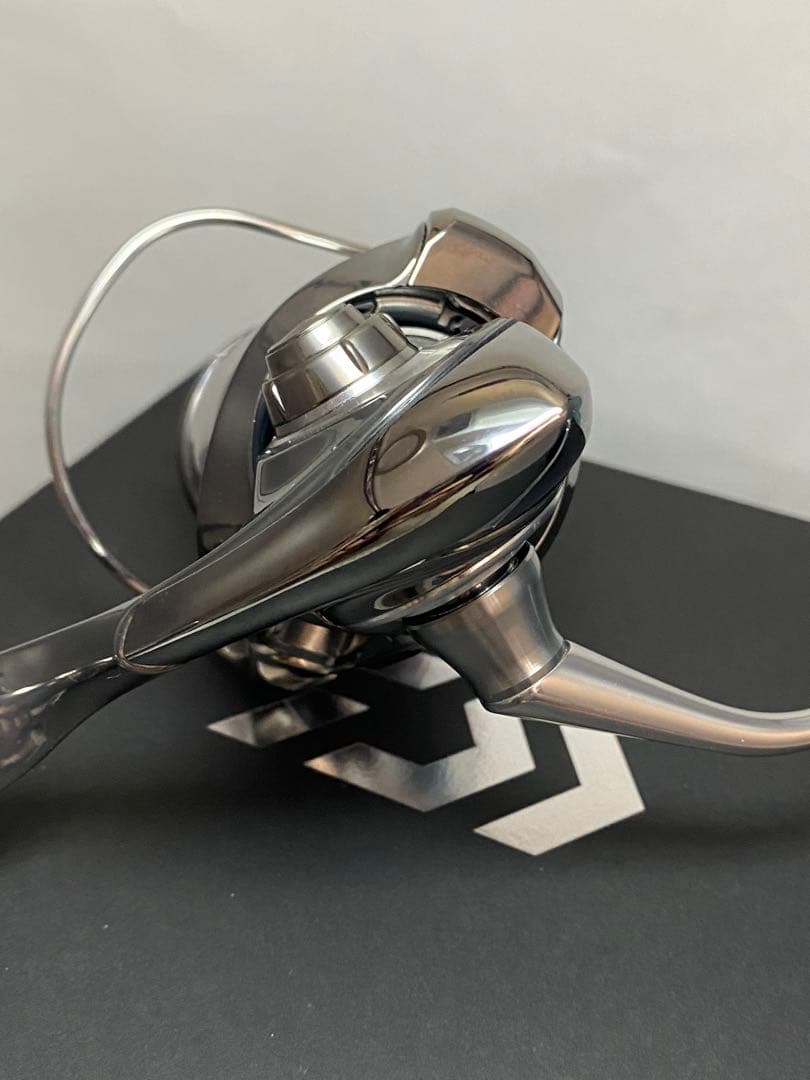 リール DAIWA 22EXIST LT2500S-XH