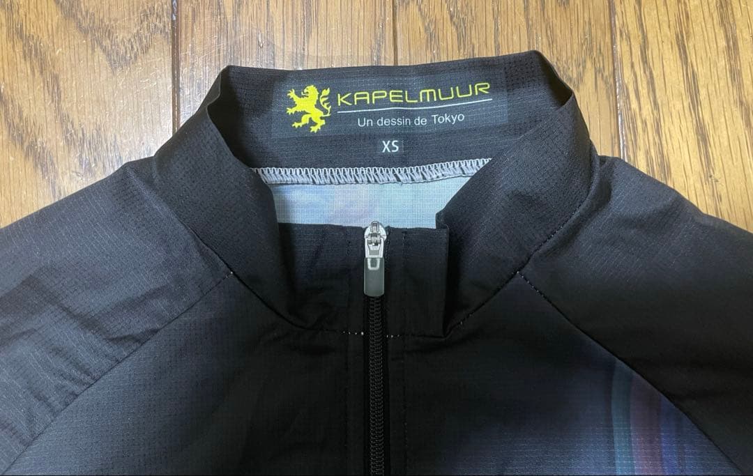 カペルミュール　ウインドブレーカー