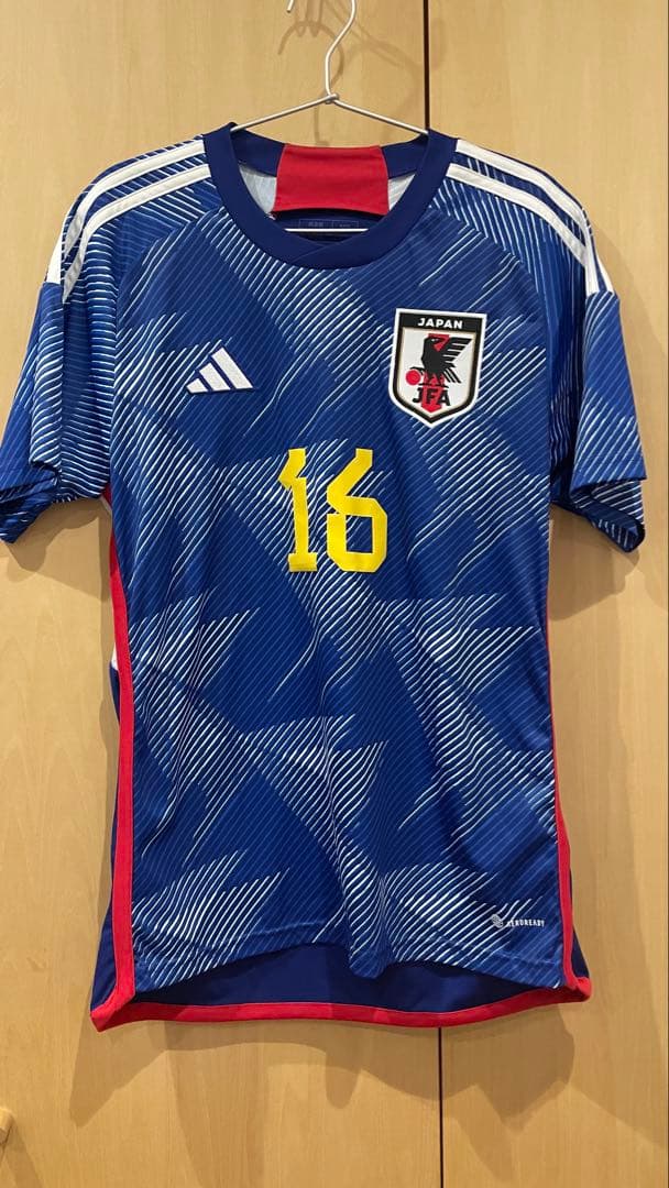 日本代表ユニフォーム TOMIYASU