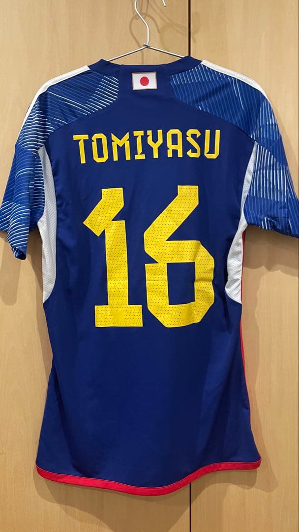 日本代表ユニフォーム TOMIYASU