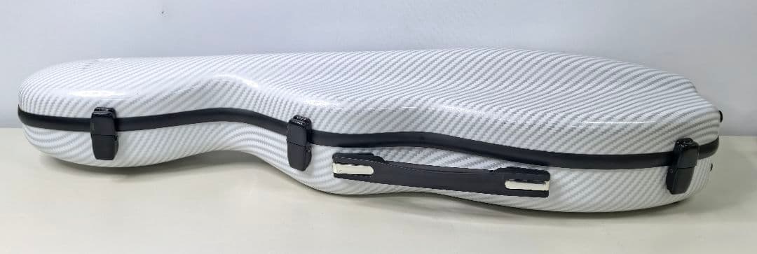 4/4サイズ　カーボンべファイバー バイオリンケース 湿度計付き