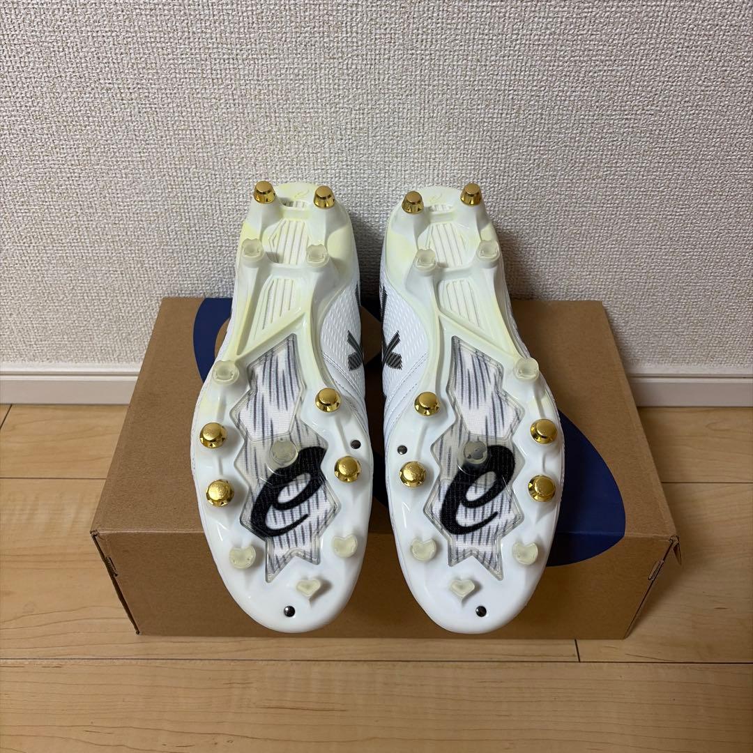 ASICS サッカーシューズ ホワイト スパイク