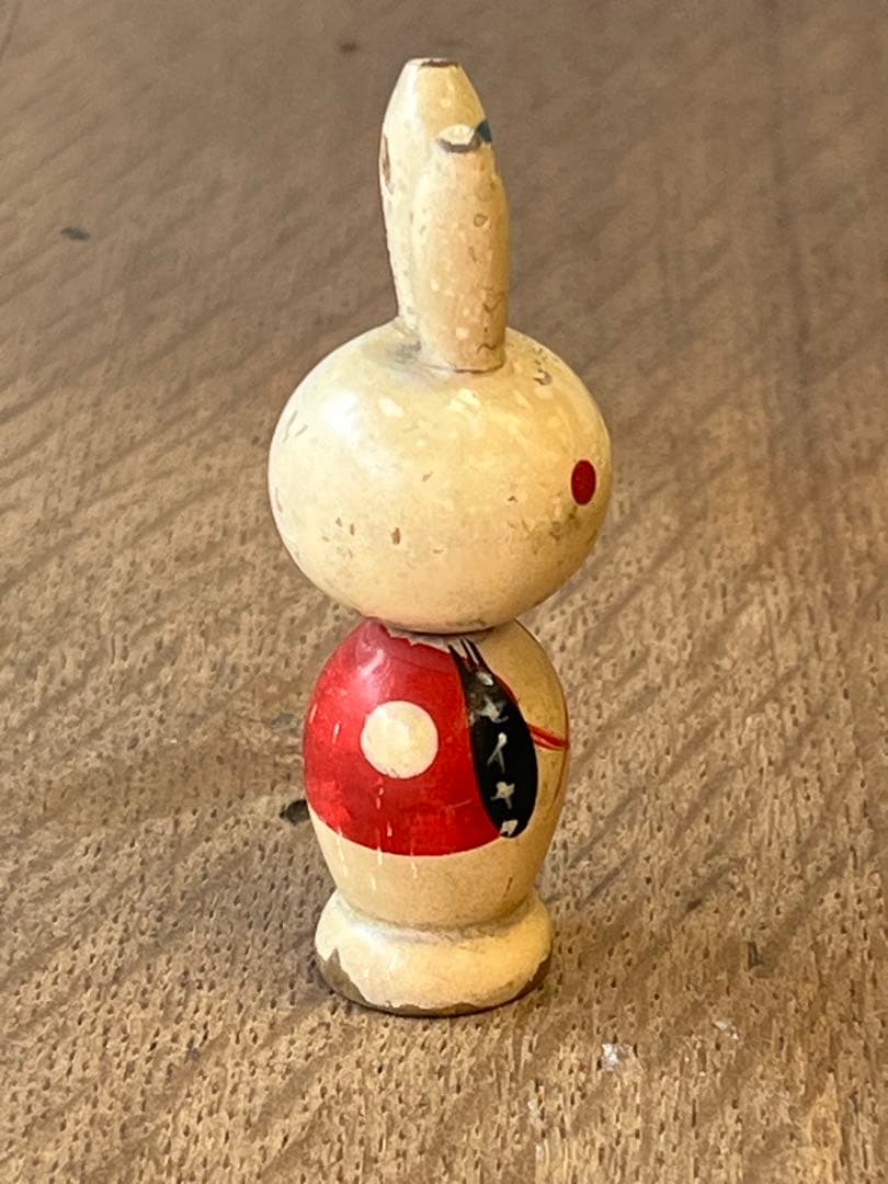 昭和レトロ　エスエス製薬　初期　ピョンちゃん　マスコット　レア　木製人形　非売品