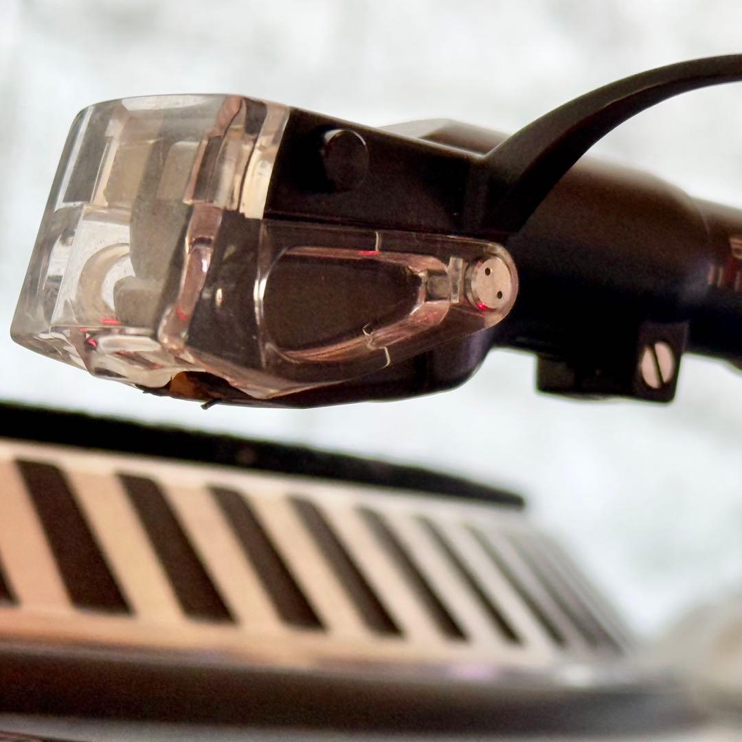 American Audio DTI 1.8 ダイレクトドライブターンテーブル