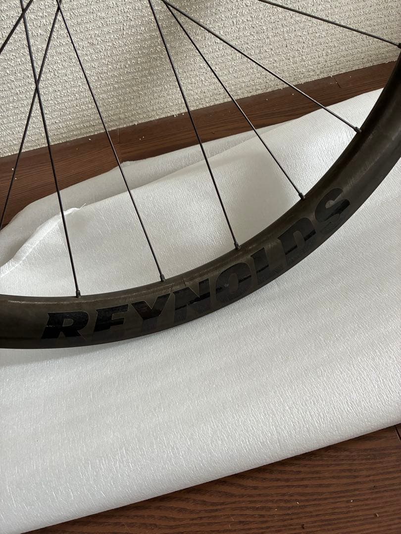 REYNOLDS AR41 11sカーボンホイールDISC チューブレスレディ