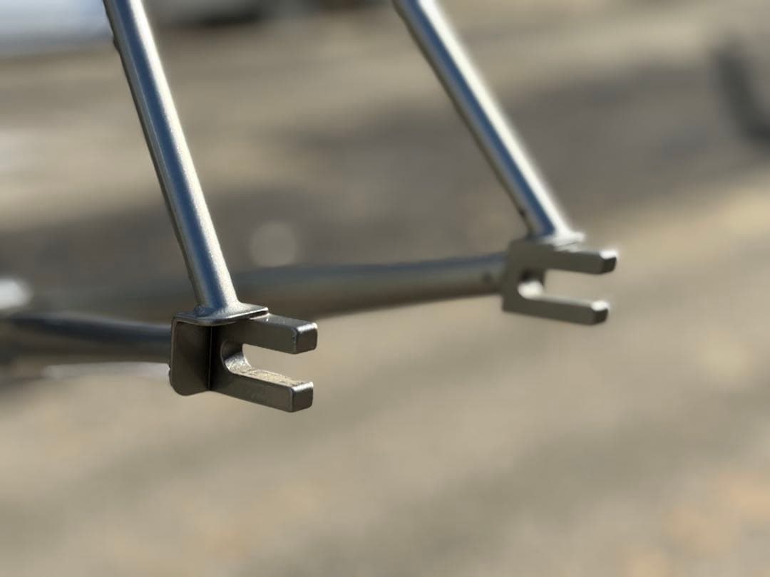 【VELOCI】OLDSTREET サイズ52