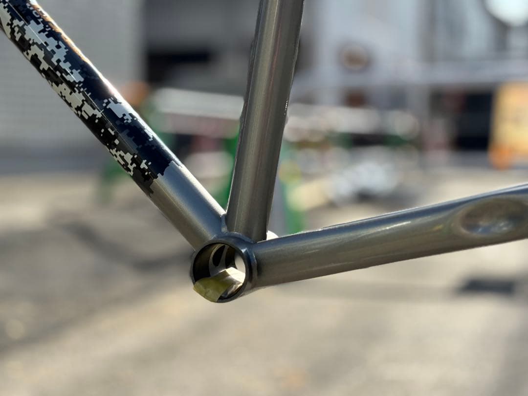 【VELOCI】OLDSTREET サイズ52