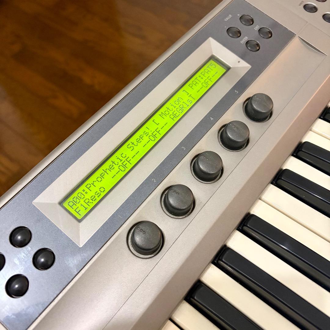 鍵盤楽器 KORG Prophecy