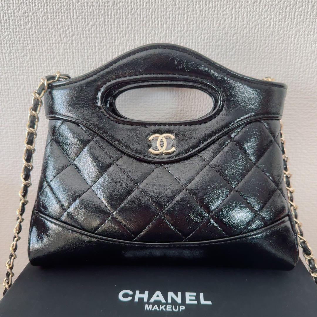 CHANEL ブラックレザー 31ナノ ミニショルダーバッグ ノベルティ