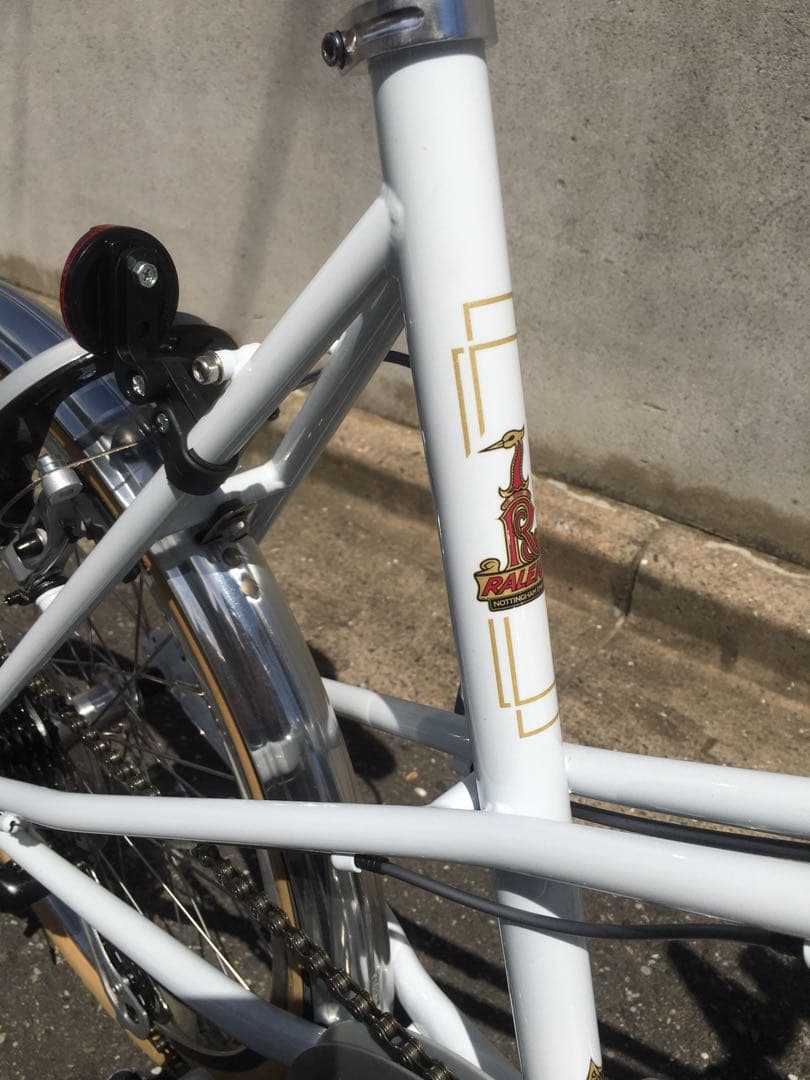 極上品 ミニベロ ラレー ホワイト チャリ 自転車 20インチ 新車