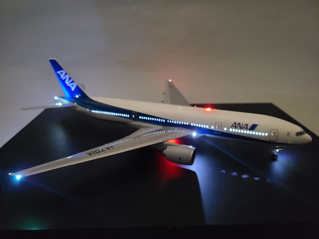 ANA BOEING 777-200 LED仕様完成品
