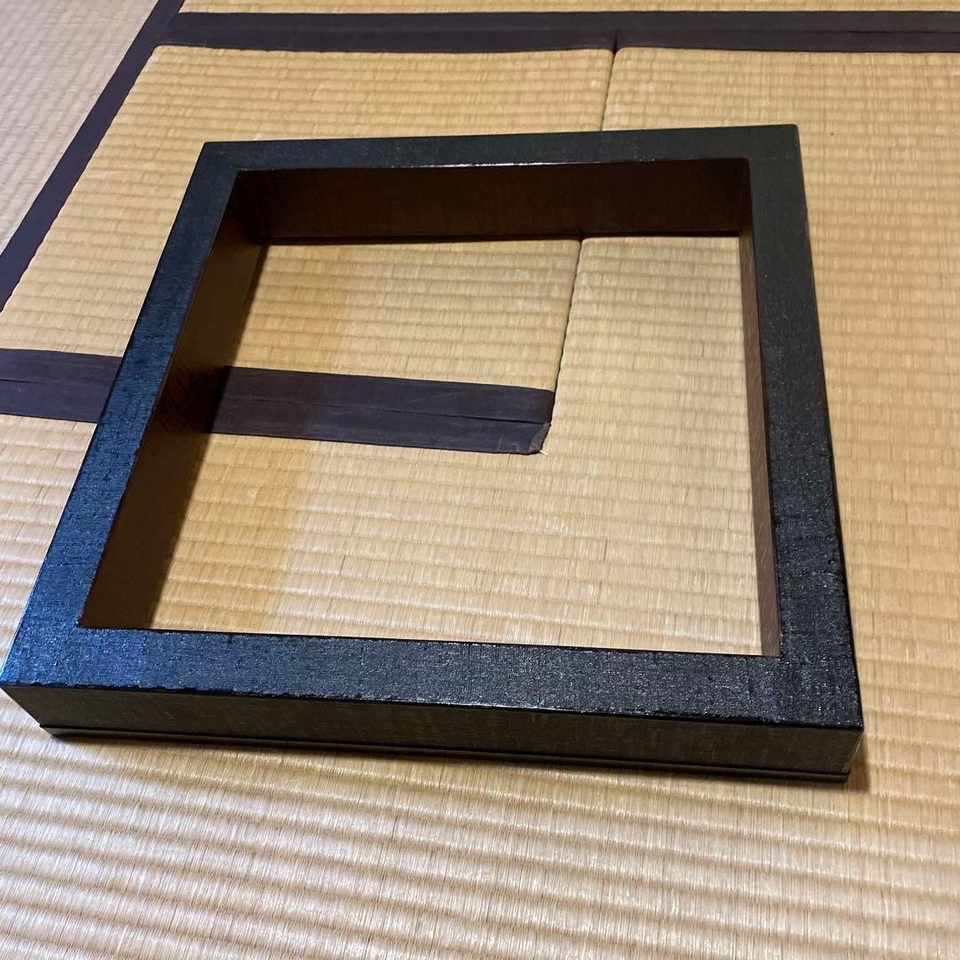 「京塗師」の名工【鈴木 光入】(作)の『炉縁』でございます。　茶道具