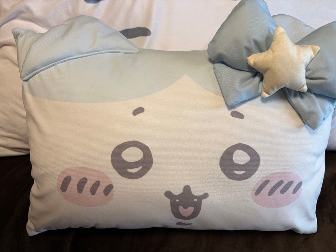 ちいかわ ハチワレ 大判座布団＆枕＆ふた付き収納ボックスセット♡
