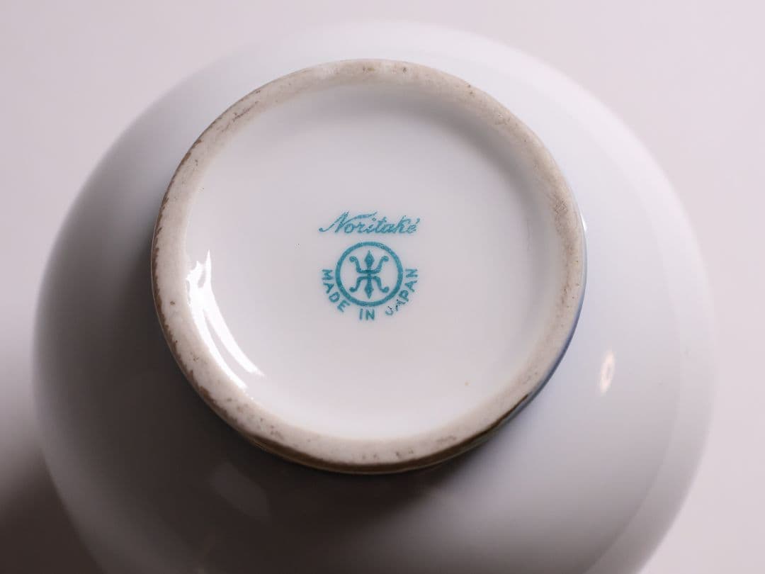 【CM299】オールドノリタケ 花 薔薇 香水瓶 金彩 盛上 パフューム 明治