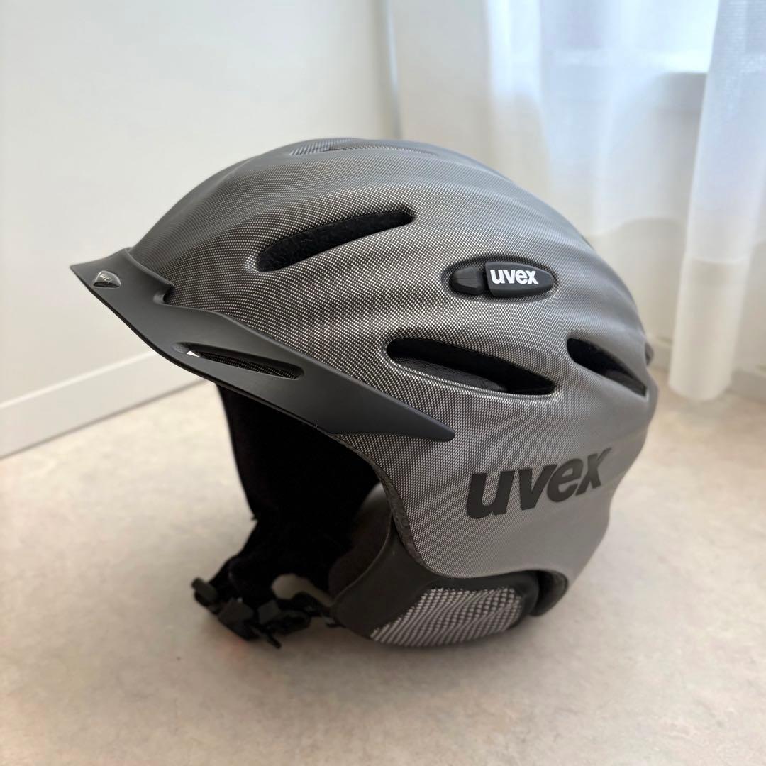 【美品】ヘルメット uvex スキー/スノーボード