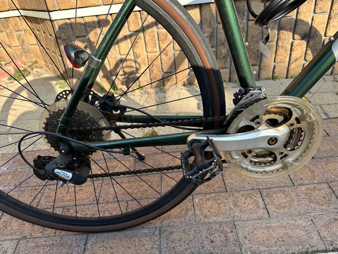 【引き取り限定】【修理が必要】Giant Escape クロスバイク グリーン