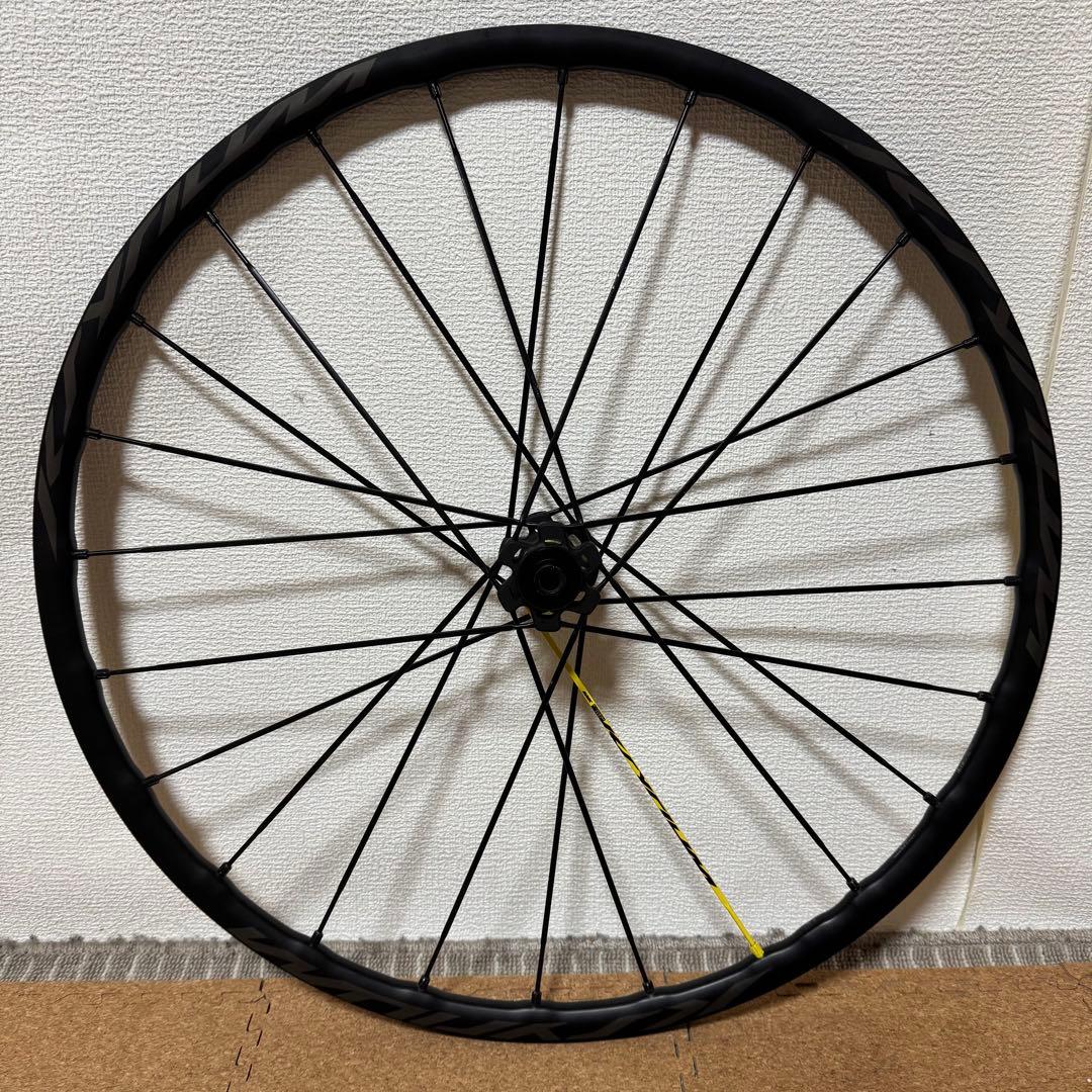 Mavicマビック　キシリウム　プロ　UST ディスク　チューブレスレディ