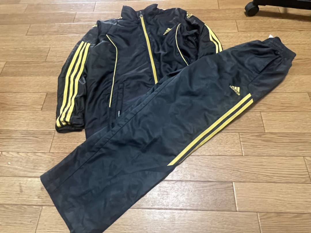 adidas アディダス 上下　セットアップ　150センチ