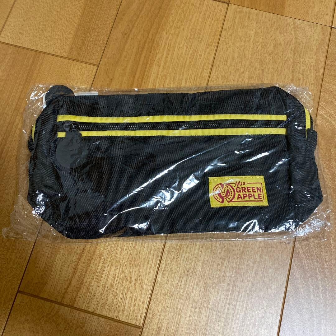 Mrs.GREEN APPLE ショルダーポーチ