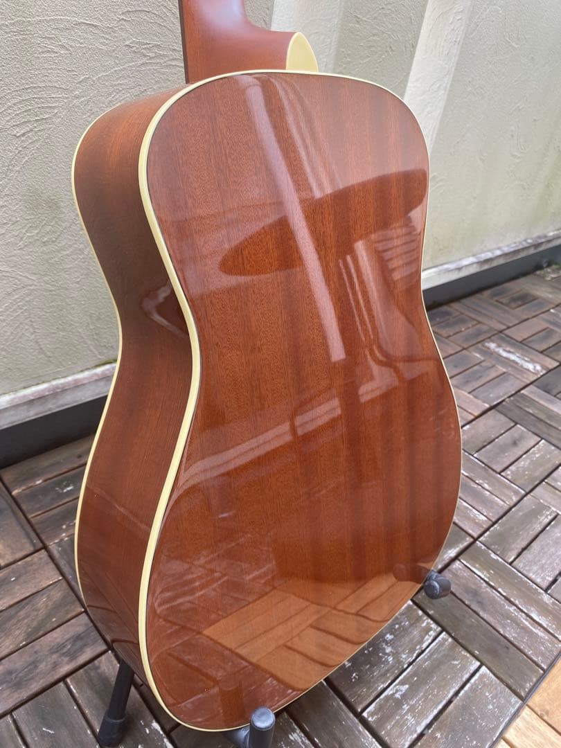 Fender MALIBU Player(フェンダー マリブ プレイヤー)