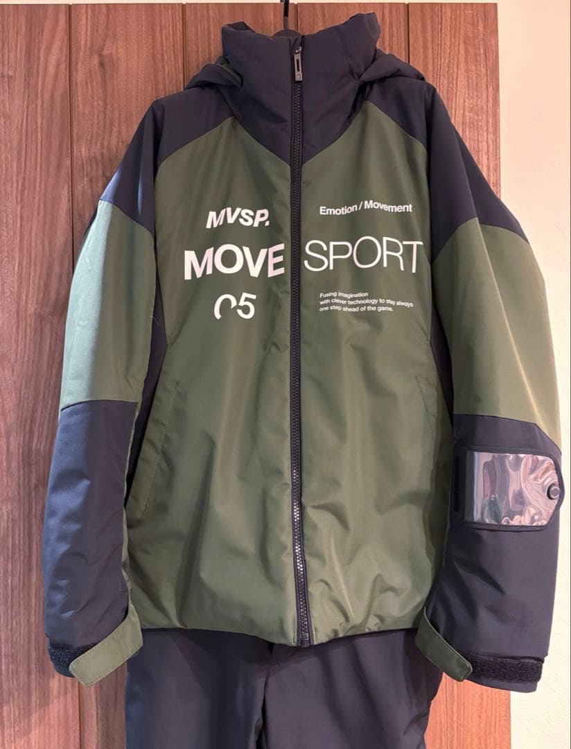 DESCENTE デサント　スキーウェア　Mサイズ