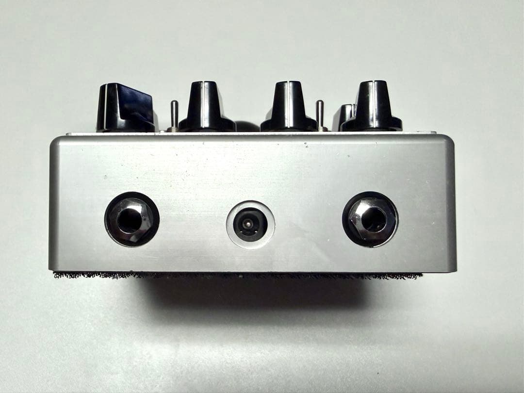 ベース Darkglass Electronics VINTAGE ULTRA v1