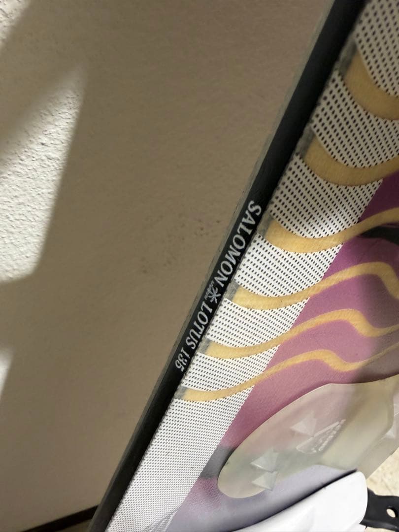 【美品】SALOMONサロモンスノーボード LOTUS　LTD　135セット