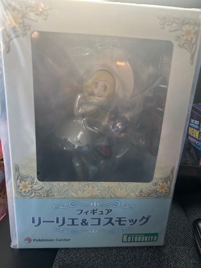未開封　リーリエ＆コスモッグ フィギュア KOTOBUKIYA