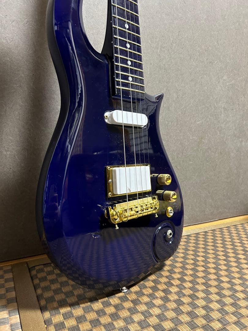 マ*ー様 プリンス　クラウドギター　cloud guitar レプリカ　SUGI