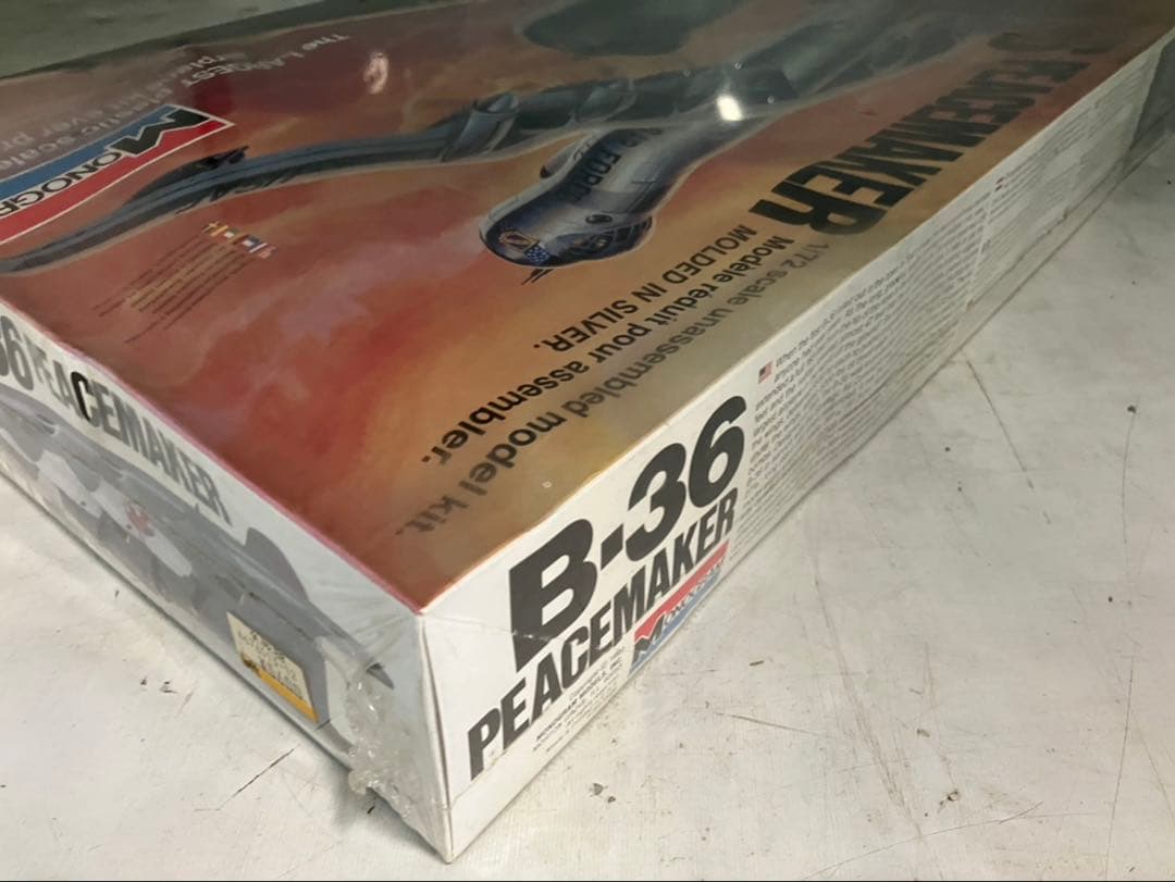 【未開封・希少】Monogram 1/72 B-36 Peacemaker