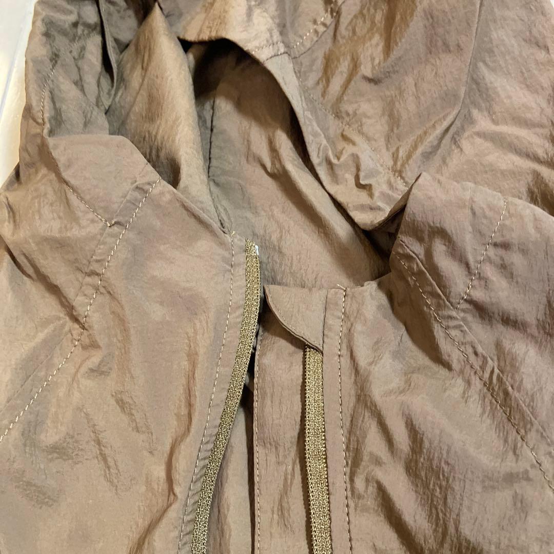 美品★ルルレモン★パーカー★サイズ２